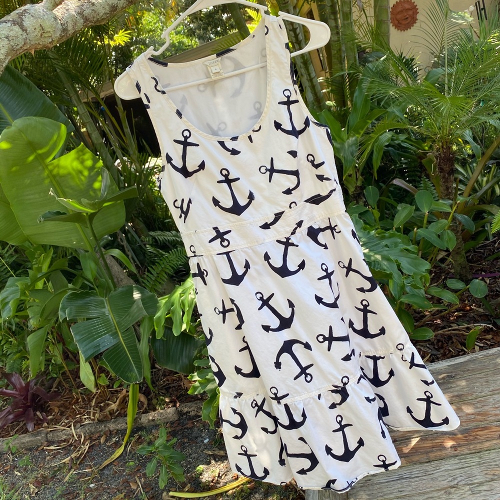 Dress - Picture 2 of 7